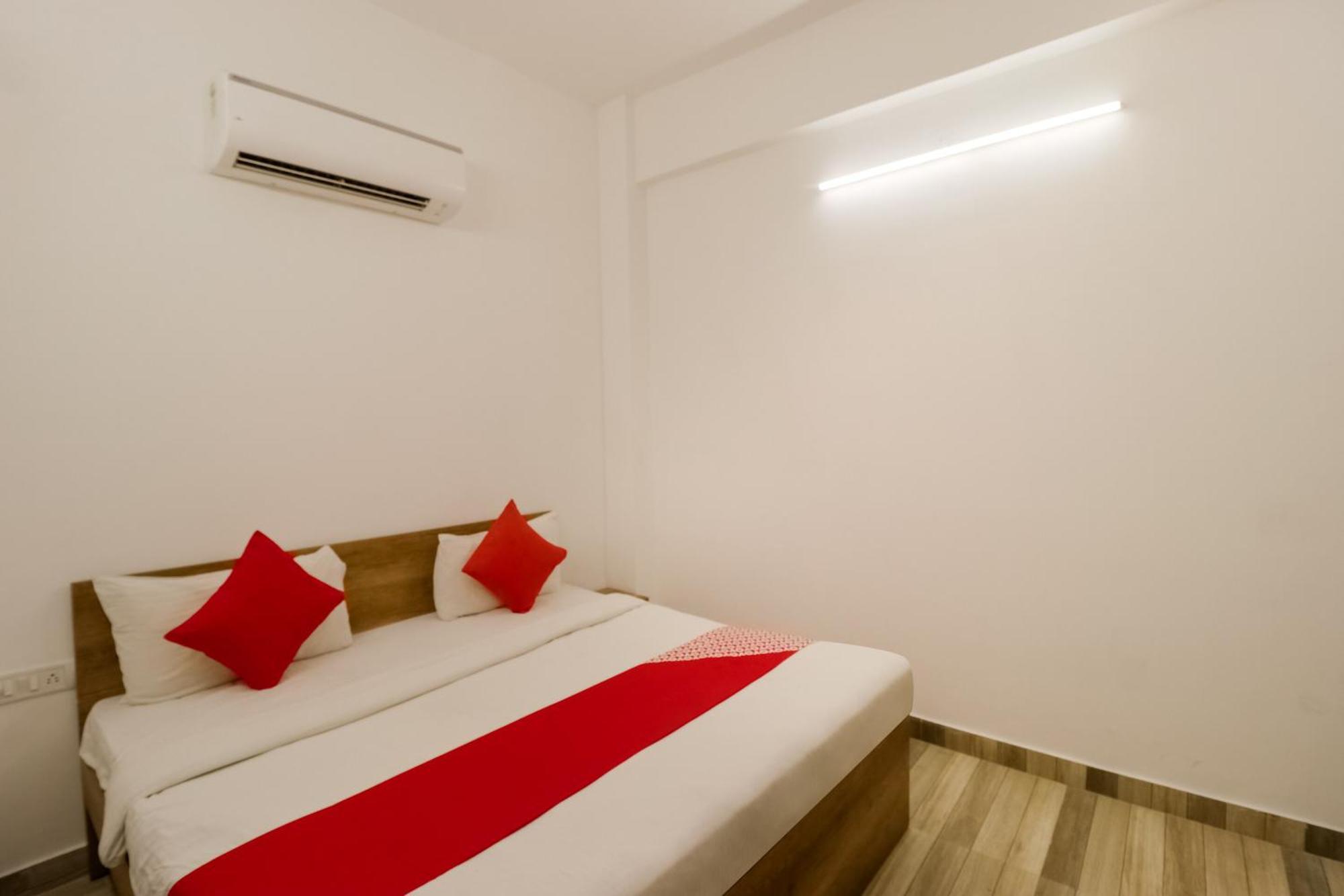 Super Hotel O Perky Stay Faridabad Exterior photo