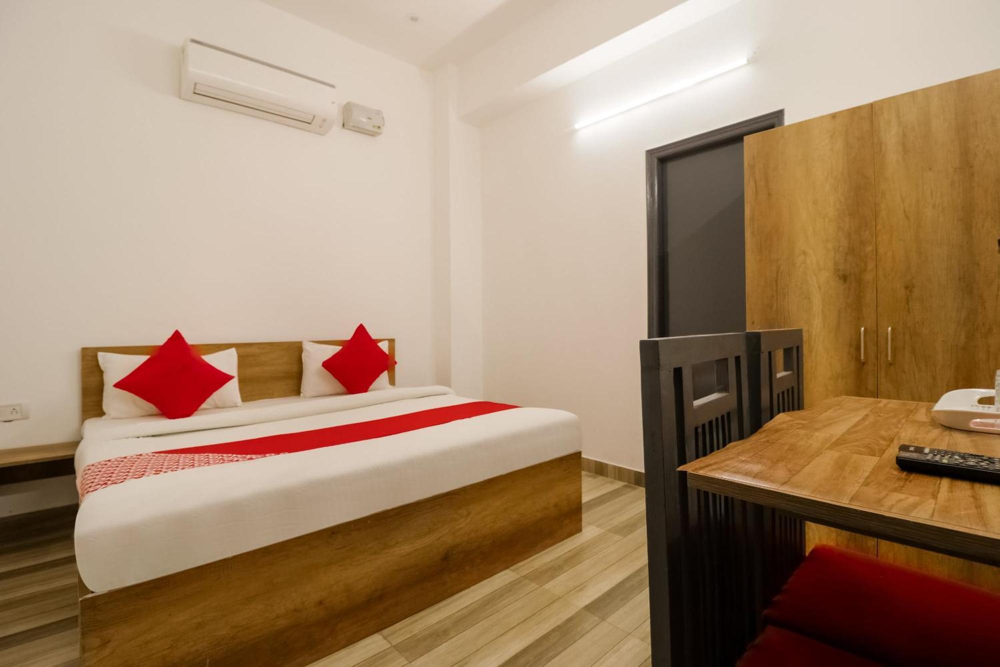 Super Hotel O Perky Stay Faridabad Exterior photo
